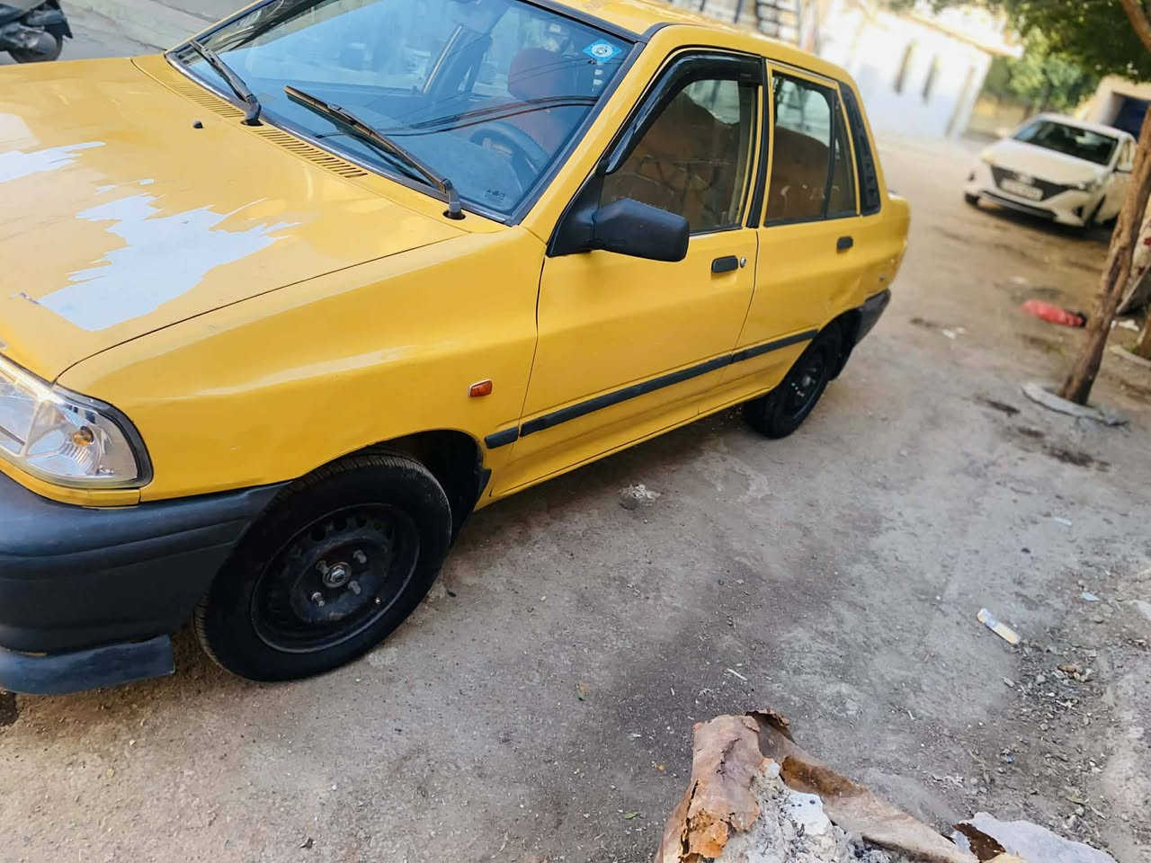 السلام عليكم الموديل 14 باسمي سيارة جاهزة تبريد مكينه كير حدادية امامي خلفي كهربائيات كلها شغالة ظفيرة وتخم جديد بجيس بيع او مراوس بكوري مع الفرق *********** واتساب فقط
