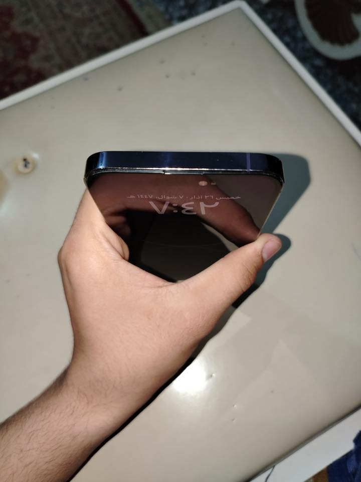 14برو ماكس نضيف شوفة عينك مبدل بطارية اصلية بس شاشة وسط وماشاءالله عليهم وعندك فيس ايدي مرات يشتغل ومرات لا المهم كامرات نضيفة حيل وضهرة والصفاح بحالة جيدة جدا ويعجبك+شريحتين خارجية وداخلية انتباه شريحتين!! اني عندي بكج مال تحوير 17 بس شلته اذا تريده عادي انطي الك بل عافية مكاني بغداد الزعفرانية رقمي *********** سعر 625 قفل قفل!!
