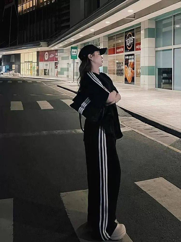 تراكات بناتيه
الحجز عن طريق بيج جوجو كوين لجميع الألبسة


**إذا كنت صاحب هذا الإعلان وتريد حذفه لأي سبب، رجاءا أرسل رسالة إلى الدعم الفني**