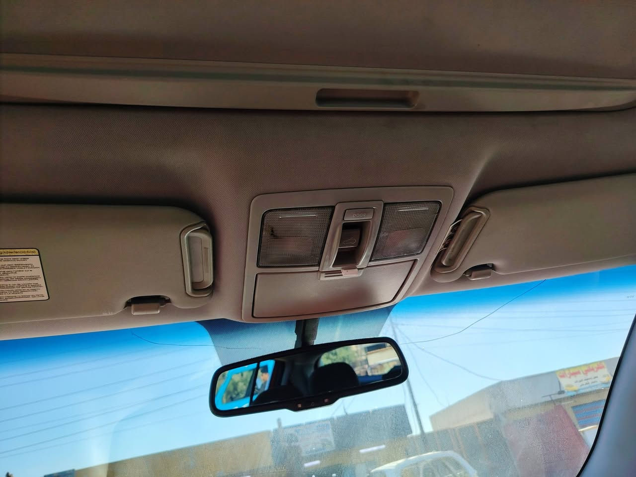 سلام عليكم للجبيع كياء سبورتنج موديل 2013 خليجي    مكفولا ت من صبغ والتبديل والجراد سياره جاهزه صدر أمامي خلفي جديد رقم انكليزي  هزه جديده بسمي مكينه وكير مكفولات السعر ١٤٥
 مامفتوحات فول مواصفات عده البصمه اصل خليجي مو كوريه مكاني بغداد حي البتول ***********
