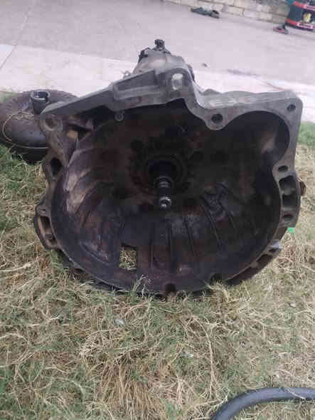 كير اوتو مع التركم أمريكي دبل كيس حجم ٥٠٠ للبيع مامستخدم مال حاويه السعر ٢٥٠ الف بي مجال قليل للإتصال على الرقم ***********
