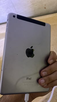 ايباد ميني ٣ • ١٢٨ • بصمة