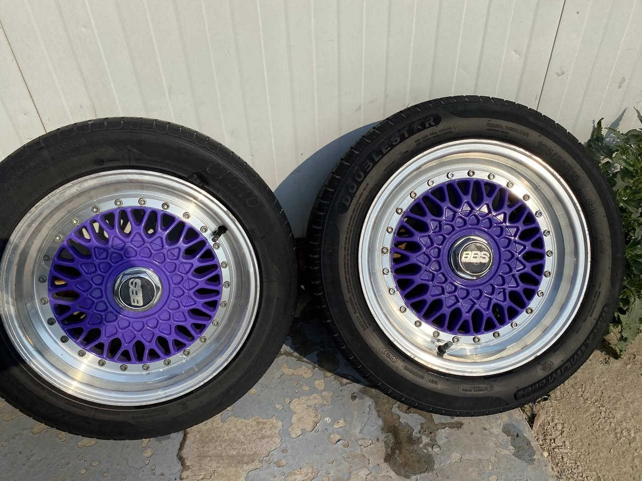 BBS زعرة حجم 15
مكاني - بغداد
السعر : 300 الف قياس 195/55/15

📞 رقم الاتصال: ***********
