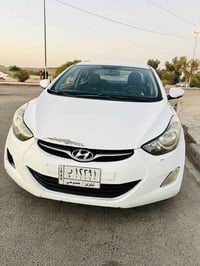 أڤانتي ٢٠١٢ • أبيض بدون صبغ • مشي ٣٠٠ ألف