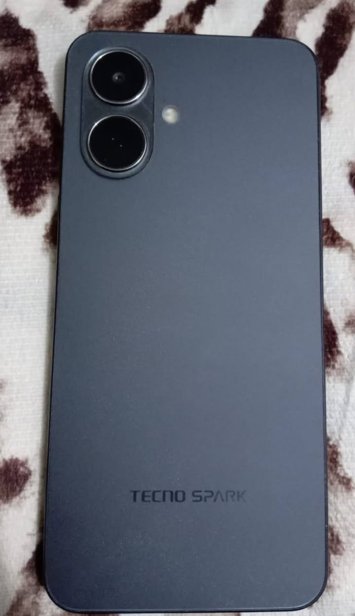 السلام عليكم من رخصة مدير الكروب جهاز تكنو سبارك GO2 للبيع جهاز كفالة عامه استخدام قليل  سعره 110وبي مجال حك الجيه مكان بابل الحمزه الغربي *********** واتساب
