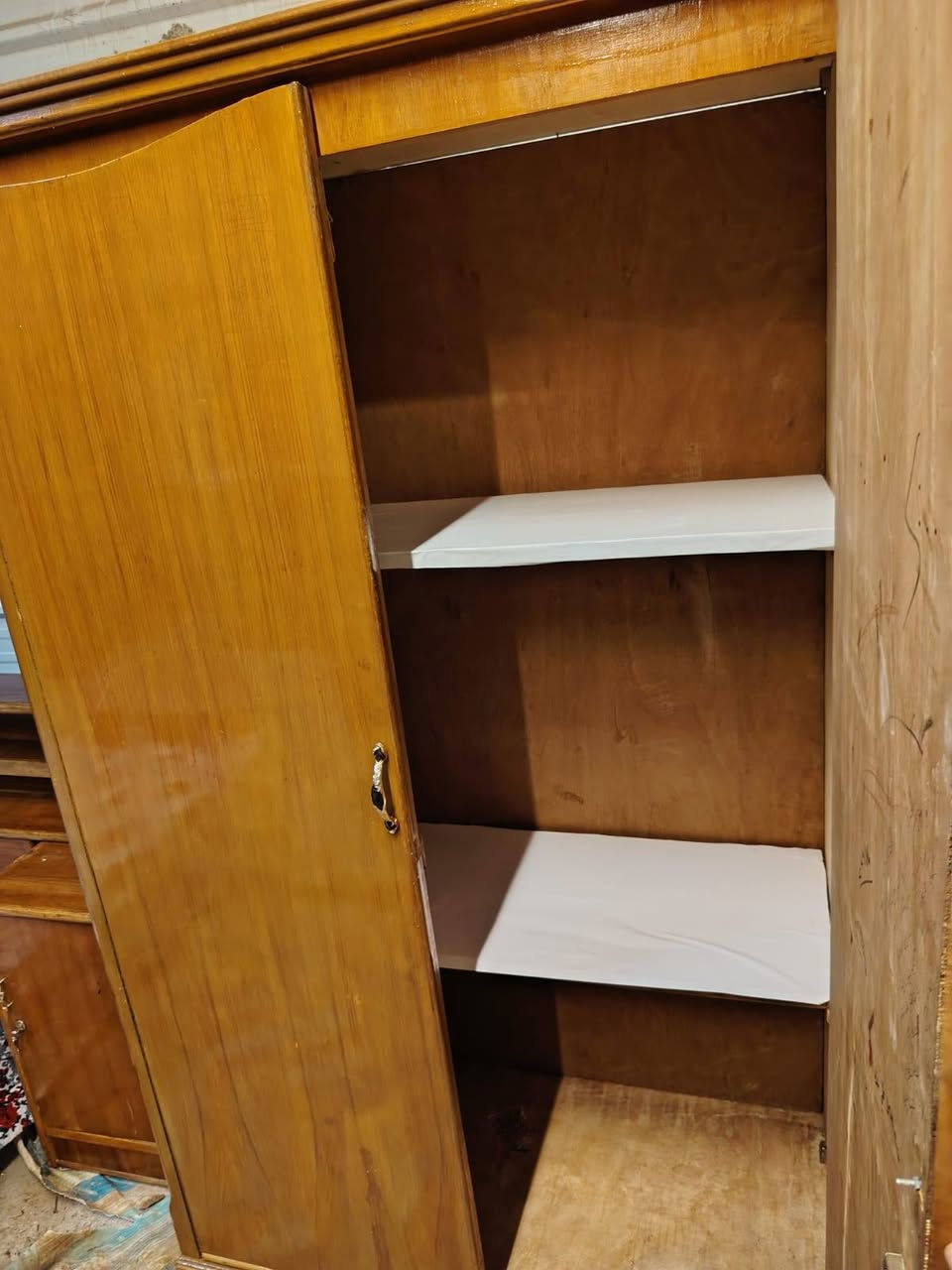 غرفة نوم صاج عراقي ٦بيبان مكانه حي ميسان النجف, العراق


**إذا كنت صاحب هذا الإعلان وتريد حذفه لأي سبب، رجاءا أرسل رسالة إلى الدعم الفني**