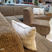 ديوان كورنر • ٢٩٠x٢٩٠م • قطعة جوكر