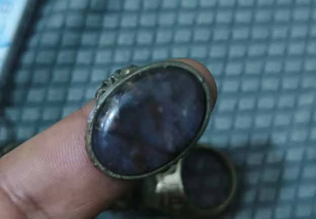 هاي مجموعة محابس واحجار  اللي يريدهن انطيه رقم راعيهن يتواصل وياه
اني مكلفه بالنشر مااعرف تفاصيلهن


**إذا كنت صاحب هذا الإعلان وتريد حذفه لأي سبب، رجاءا أرسل رسالة إلى الدعم الفني**