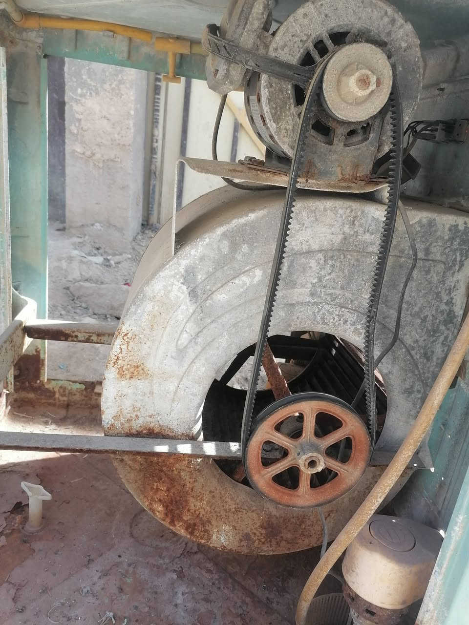 للبيع مبردة نص عمر ويمكن ماطورهة مايشتغل يمكن بالواير قطع وحوضهة ما مزروف مكاني ام الخيل


**إذا كنت صاحب هذا الإعلان وتريد حذفه لأي سبب، رجاءا أرسل رسالة إلى الدعم الفني**
