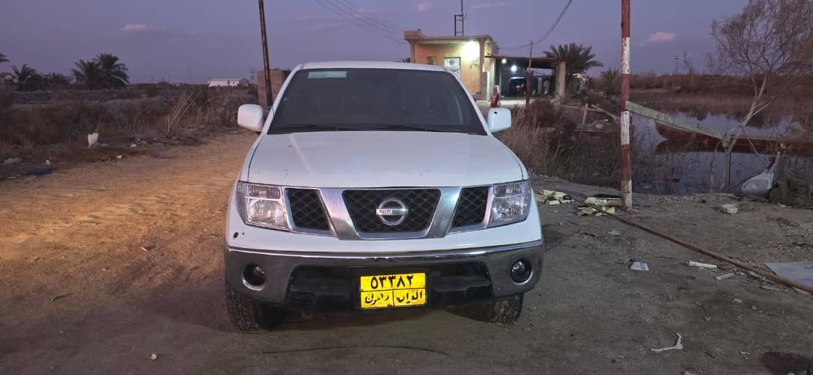 سلام عليكم نيفاره 13 البيع سياره مكفوله من كص او ضربه قويه حداديه وتاير جاهزات ابس بيه المحرك بي صوت طكطكه سعر 75وبي مجال رقم الهاتف ***********
