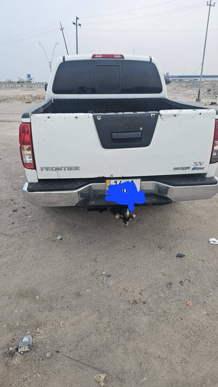 السلام عليكم نيسان فرونتير مكفوله من الحادث  ٢٠١٧ رقم بصره نكليزي سنويه جديده بسمي العنوان البصره زبير  *********** سعر ١٠٥
