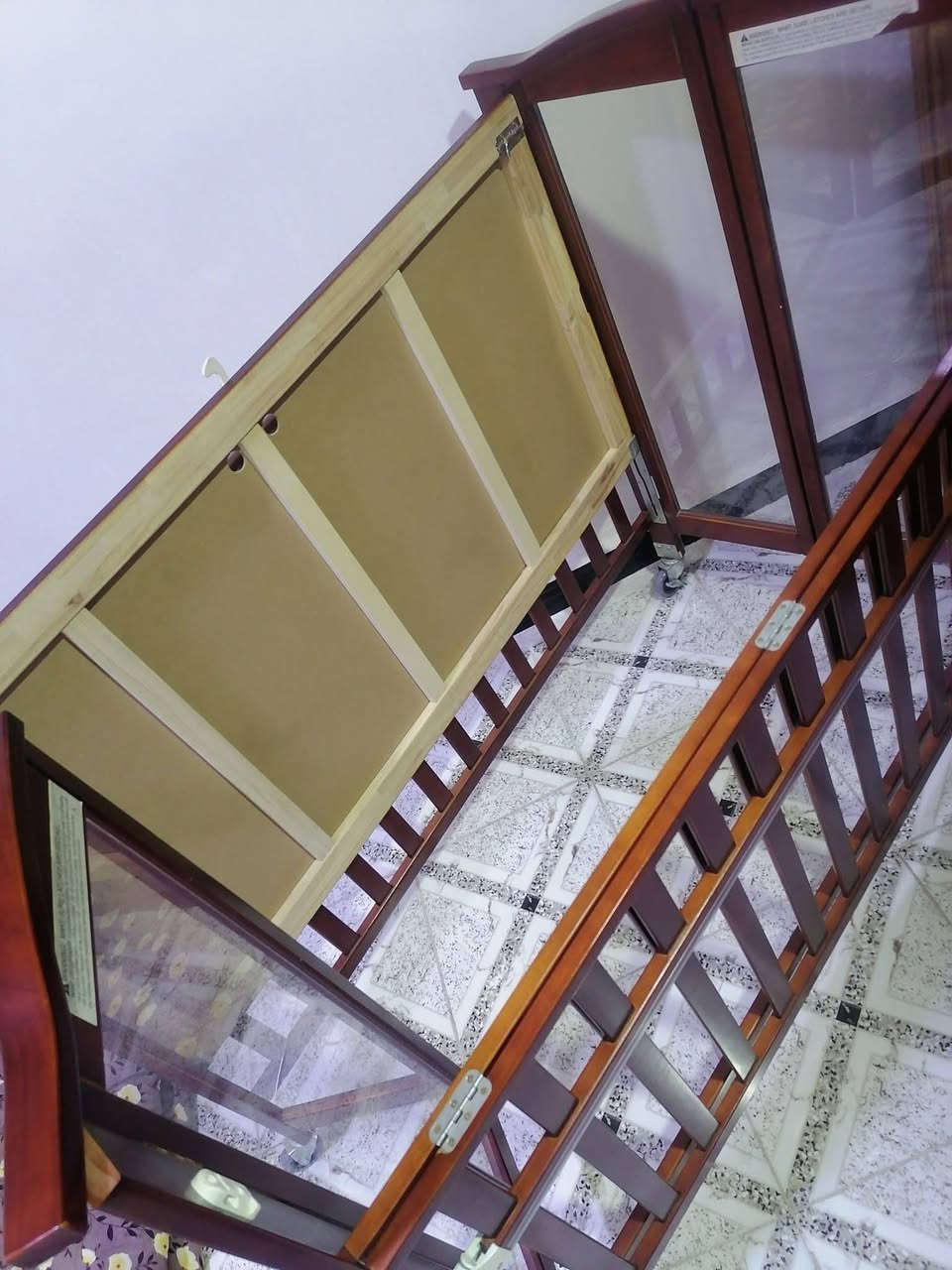 السعر 125
سرير طفل للبيع
من سنه ال ٨ سنوات
صاج اصلي ماليزي يتطبك وما ياخذ مكان بالخزن
مكاني بغداد الشعله شارع ٦٠
جديد غير مستخدم


**إذا كنت صاحب هذا الإعلان وتريد حذفه لأي سبب، رجاءا أرسل رسالة إلى الدعم الفني**