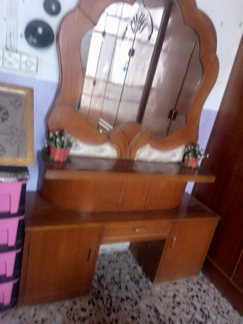 ب 700 وبيه مجال طابقين ثكيلة كلش حلوة
مكان حلة كريطعه *********** للاستفسار
