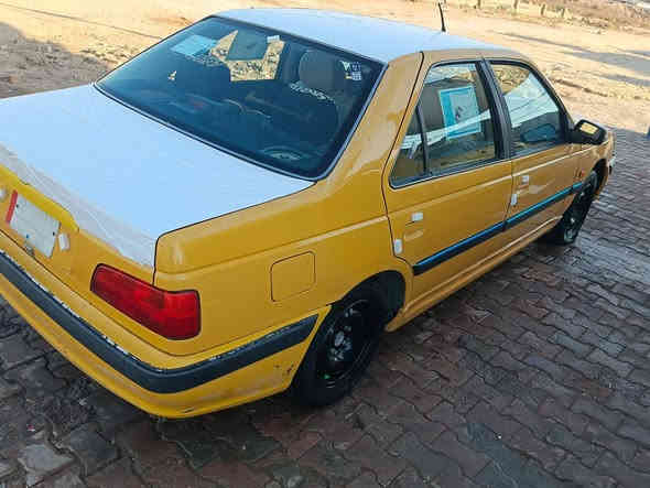 السلام عليكم ورحمه الله وبركاته بيجو بارس مديل 15,كير أو محرك مكفولات كهربائيات كل شغاله كاعيه جلد داخل كلش حلوه رقم بغداد إنكليزي بس تثبيت  تأخذ صافي ما بيها اي تبديل بس صبغ جاملق خلفي او باب بدون دواخل هاي صورها اوبارد باب الصدر شرط التحويل اذا مو عقد مروري لا تعب روحك بسعر جدن مناسب 36او بيها مجال بصيط الي شراي يتصل *********** مكان السياره بغداد
