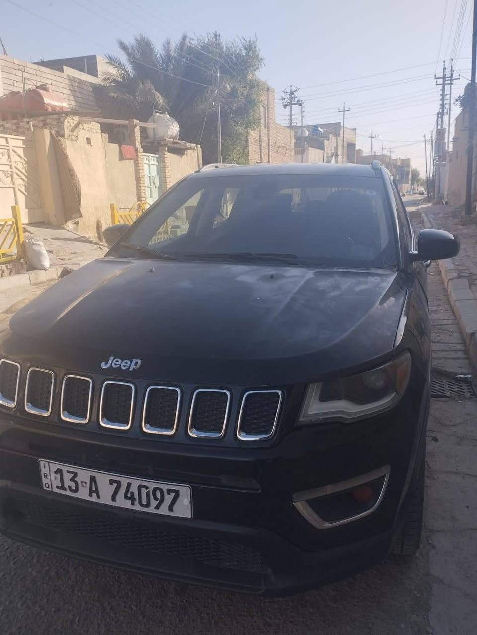 سلام عليكم سياره 
جيب كومبارس موديل 2018 سياره حادث موضح بل سونار كدام عينك سياره جاهزه حلوه غرفه جديده تبريد ثلج سياره متعوب عليها تجي تشوف بعينك رقم ميسان انكليزي جديد سنويه 2027سياره عله وضع شركه مكلف بل نشر تواصل عل رقم بي واتساب ***********
