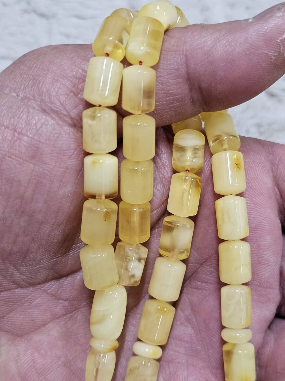 لعشاق المسابح بالجراخه الكويتي 
مسبحه من كهرب بحر البلطيق الحر الطبيعي الصافي بدون اي غلطه وبجراخه كويتي وخامه مغيمه شرط وضمان مدى الحياة بأصالة الخامة لاكبس لاضغط لا مسال لامعالج لاكهرب صيني .
وزن ٢٤ غرام ٤٨ حبه  قياس الحبه ٧.٥×١١ ملم .


**إذا كنت صاحب هذا الإعلان وتريد حذفه لأي سبب، رجاءا أرسل رسالة إلى الدعم الفني**