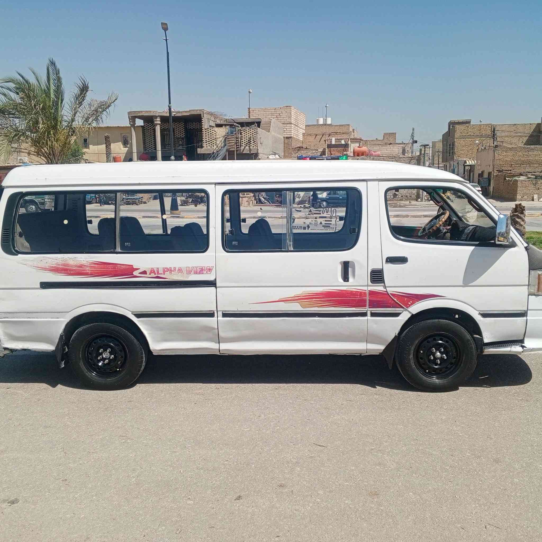 السلام عليكم سباره موصليه للبيع موديل 14سنويه عظم سياره جاهزه خير من الله مكينه واكسن وكير وتخم تاير العنوان نجف السعر 33وبيها مجال شي قليل مامتواحد على الفيس ***********
