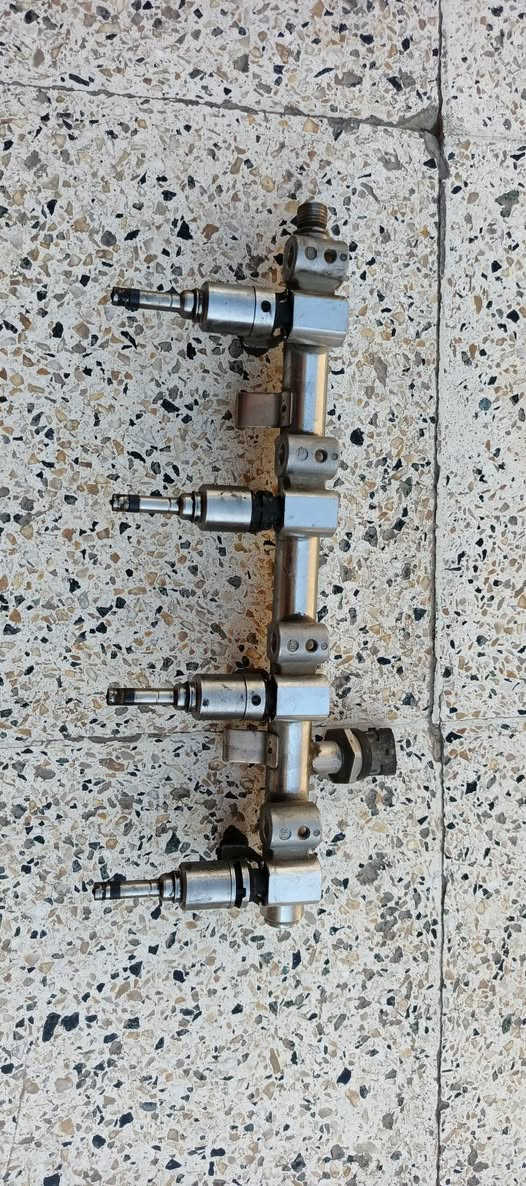 سلام عليكم نوزلات اكسنت امضلع امريكي مال محرك GDI 16
للبيع مال كصه السعر 120وبيهن مجال 
للتواصل ***********
