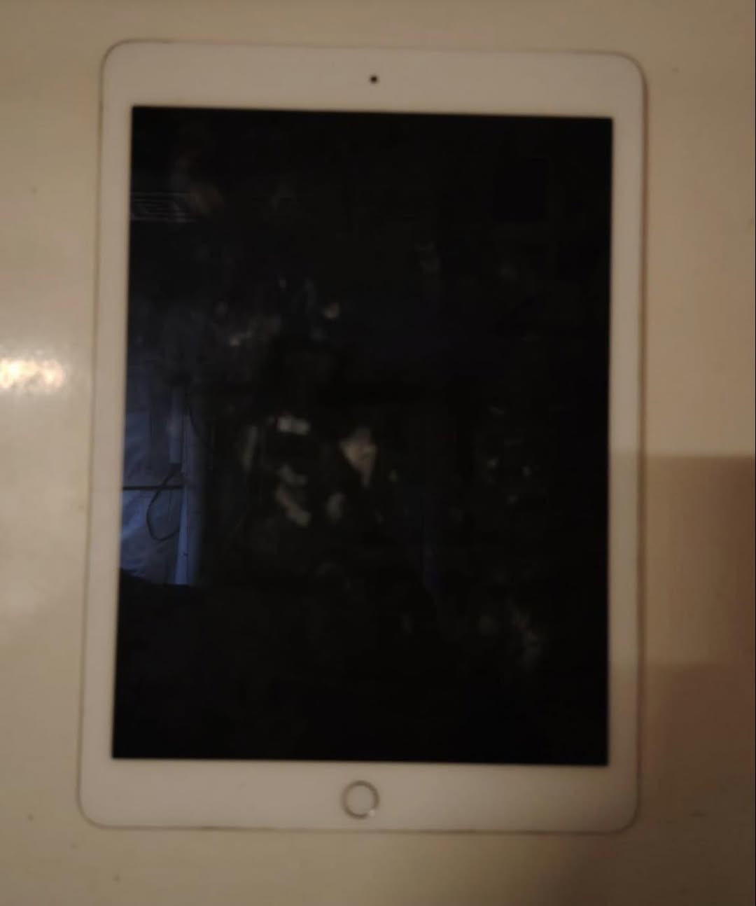 السلام عليكم ايباد Air2 مبدل بطاريه وكاله وشاشه اصليات شرط ذاكره ٦٤ لون رصاصي للبيع بسعر ١٠٠ وبيه مجال مكاني العلم


**إذا كنت صاحب هذا الإعلان وتريد حذفه لأي سبب، رجاءا أرسل رسالة إلى الدعم الفني**