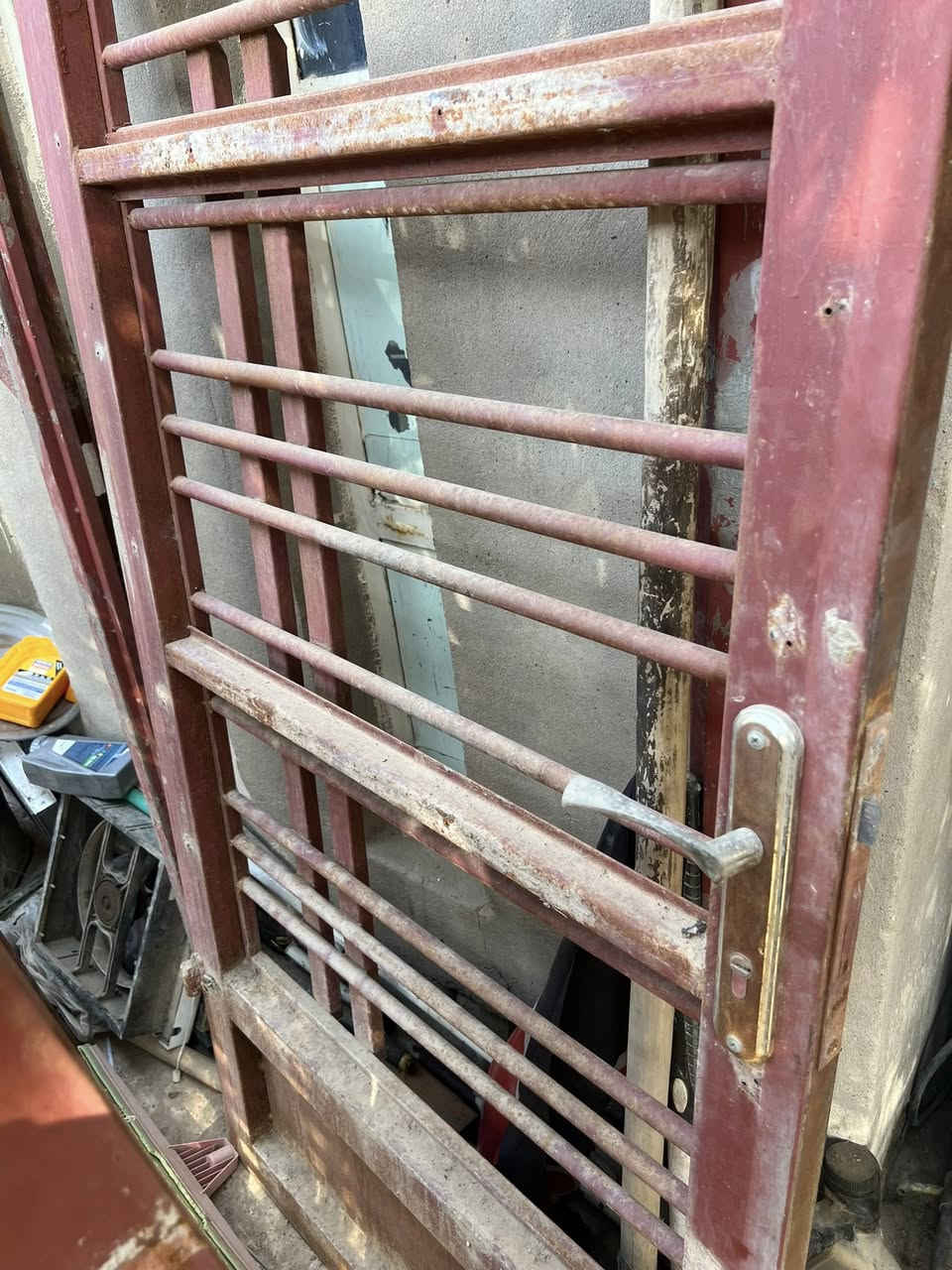 للبيع 2شبابيك وباب ب300وبيهن مجال


**إذا كنت صاحب هذا الإعلان وتريد حذفه لأي سبب، رجاءا أرسل رسالة إلى الدعم الفني**