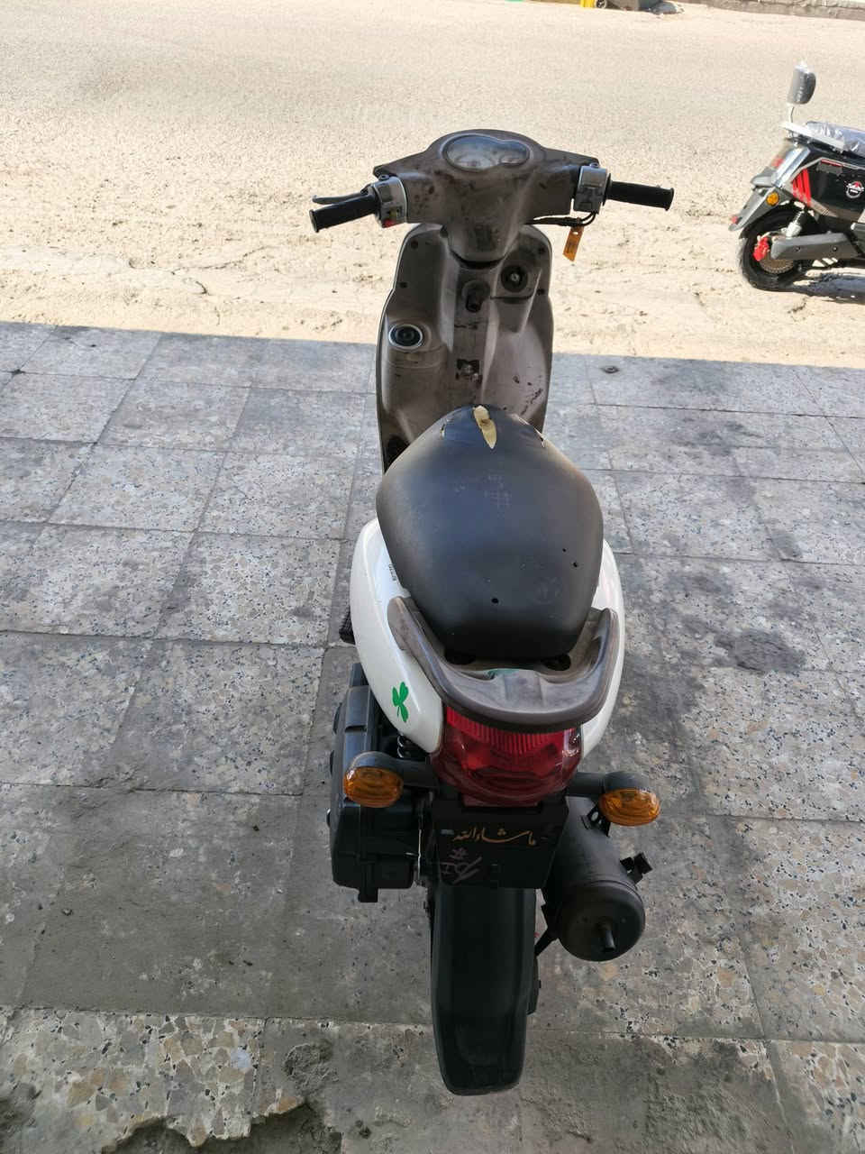 سلام عليكم 🤍
فله للبيع 
دراجه فوول نضافه
كفاله من الشعرايه وين ما يعجبك افحص
صارلها أسبوع نازله من الرمبه من بيت عاشور 
معدل 120
بانزين محسن + دهن امزويل 
مكاني مغربه ***********
سعرها مليون 50 بيها مجال
