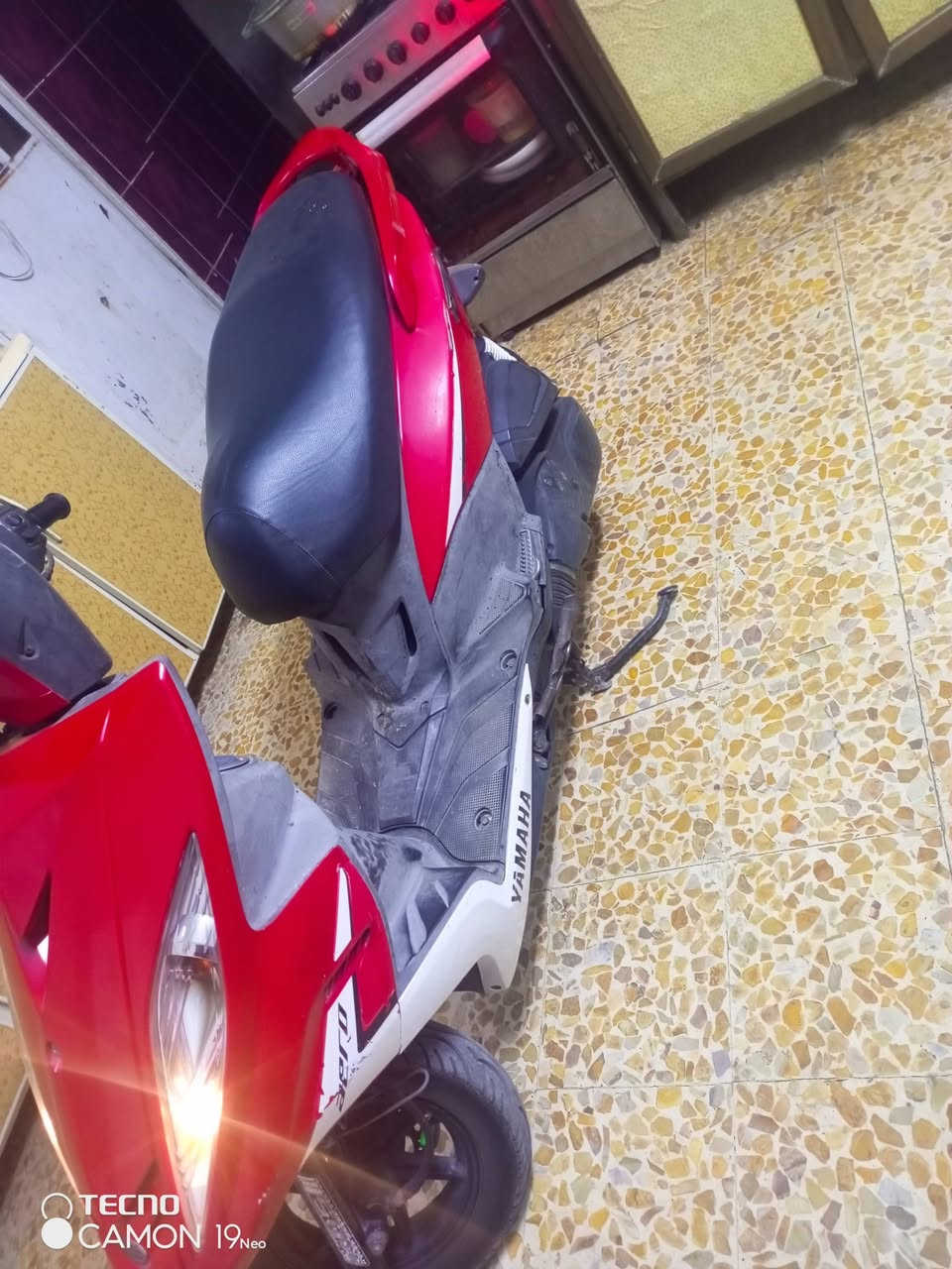 دراجه جي تي ار رمبه كفاله محرك ما مفتوح،كهربائيات كلها شغالة 
سعر مليون و100 وبيها مجال 
للتوصل ***********.
