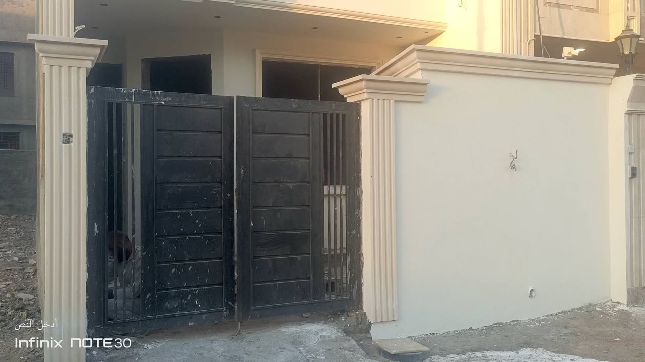لباخ متفرغ حاليآ شغل درجه اولى وحسب الطلب (***********)
