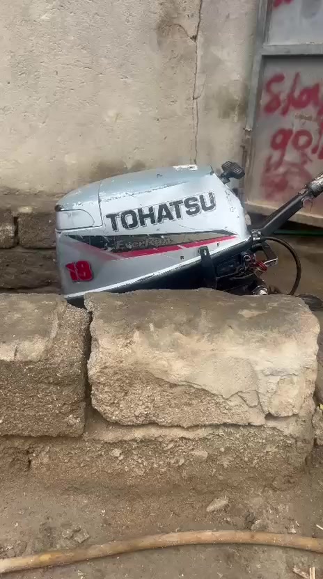 سلام عليكم للبيع 18دهاستو موديل 14مفتوحه كير ومحوك بس مكينه مضبطينه وجاهزه وحلوه وسعر مناسب 650
وعدنيه بيرسن 15كفاله مامفتوحه سعر 650 
***********
*********** #عنوانه الجبايش ناصريه عدنه توصيل لكل المحافضات
