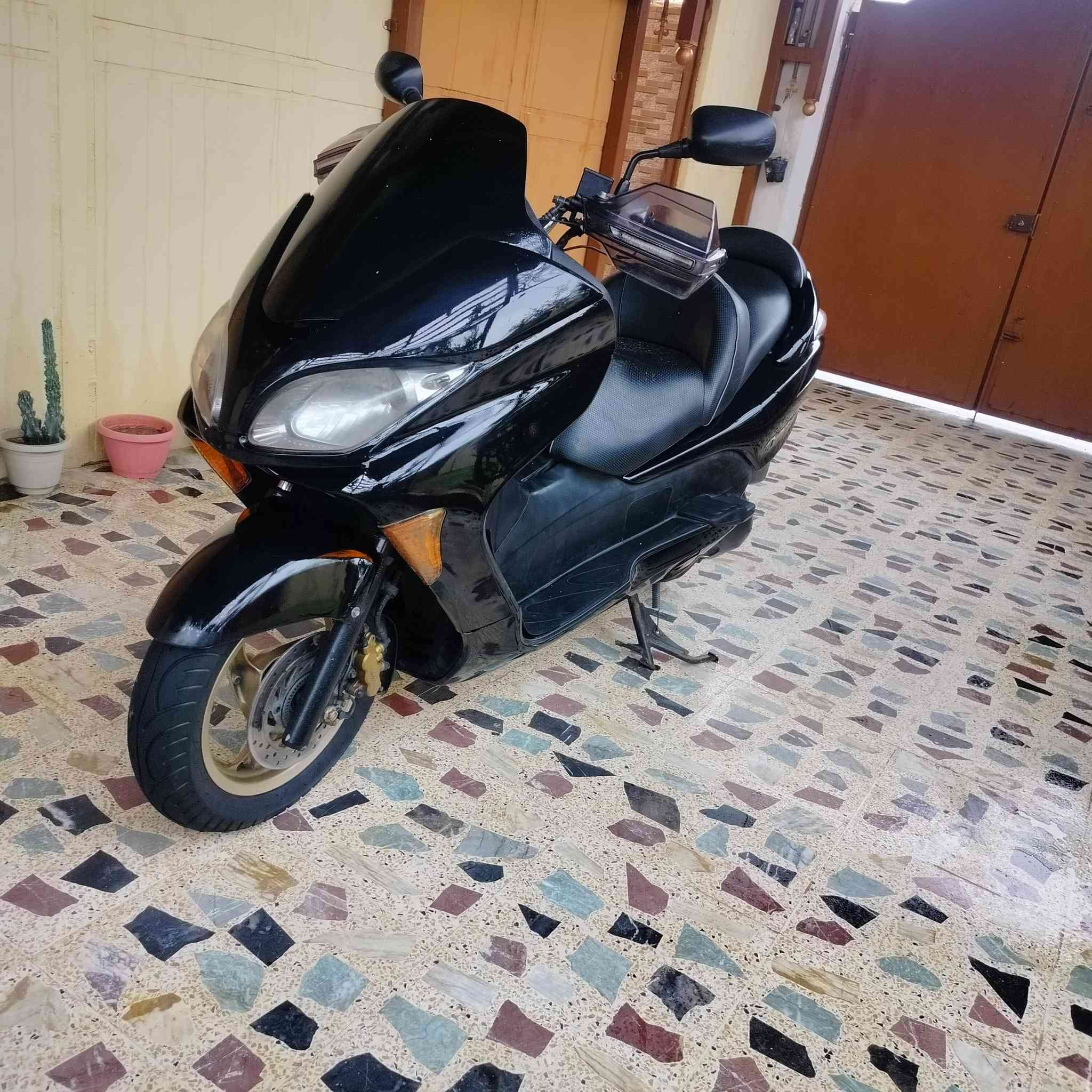 شبابنا الطيبه السلام عليكم
1_ فورزا صفر 9 عميه خرسه شرط مكينه جويتر ✅

2_ يدات تدفيه مسجل بلوتوث شاحنة موبايل شغال ✅

3_ كيج حماوه_ بانزين اشاير لايت عالي ناصي زينو ✅

4_ استاند حساس تحريكه ومعدل شرط شلعه نار ✅

 ماطور فول  مكينه شرط جيب الف فيتر معك ABG

5_ كلجات تايرات دبلات جدد الدرع نضيف كما موضح✅

6_جاهزه ما تصرف ربع وعلى كلامي مبارك ع ياخذها✅

7_ مكاني موصل  خاص مفتوح  ✅ 
8/‏ بي واتساب   ‪  0775 443 1226‬‏‬‏‬‏✅

8 ما عجبك لا تعلق ولا طب خاص تحياتي 🤍         ✅

9_ السعر مليون 250  وبيه مجال  مبارك عل يخذو ✅
