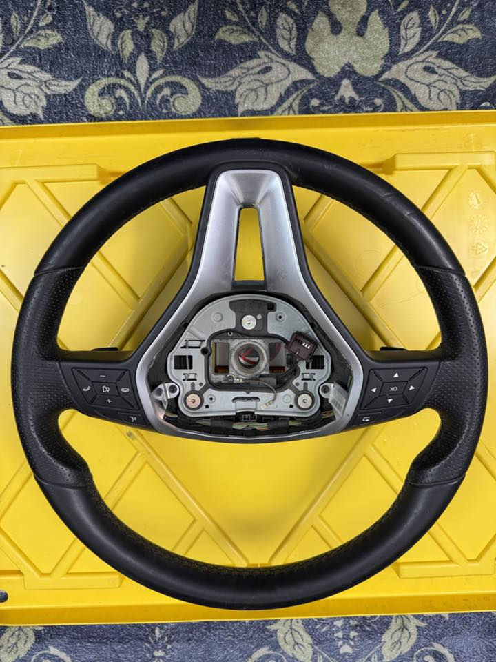 سلام عليكم.  ***********
