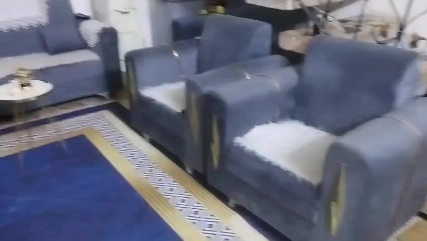 السلام عليكم تخم د١٠ مقاعد نضيف 
***********
