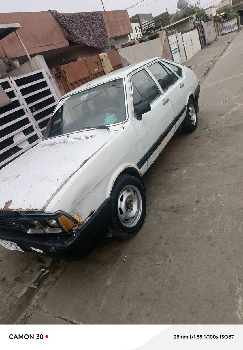 برازيلي موديل 87 محرك 4 كير بلاد لاصرف ولا بخار بدون حوادث كلها عل بلاد  كهربائيات مسجل مضخم شرط الوكالة السعر 13 ورقه العنوان كركوك ممتواجد عل نت. ***********
