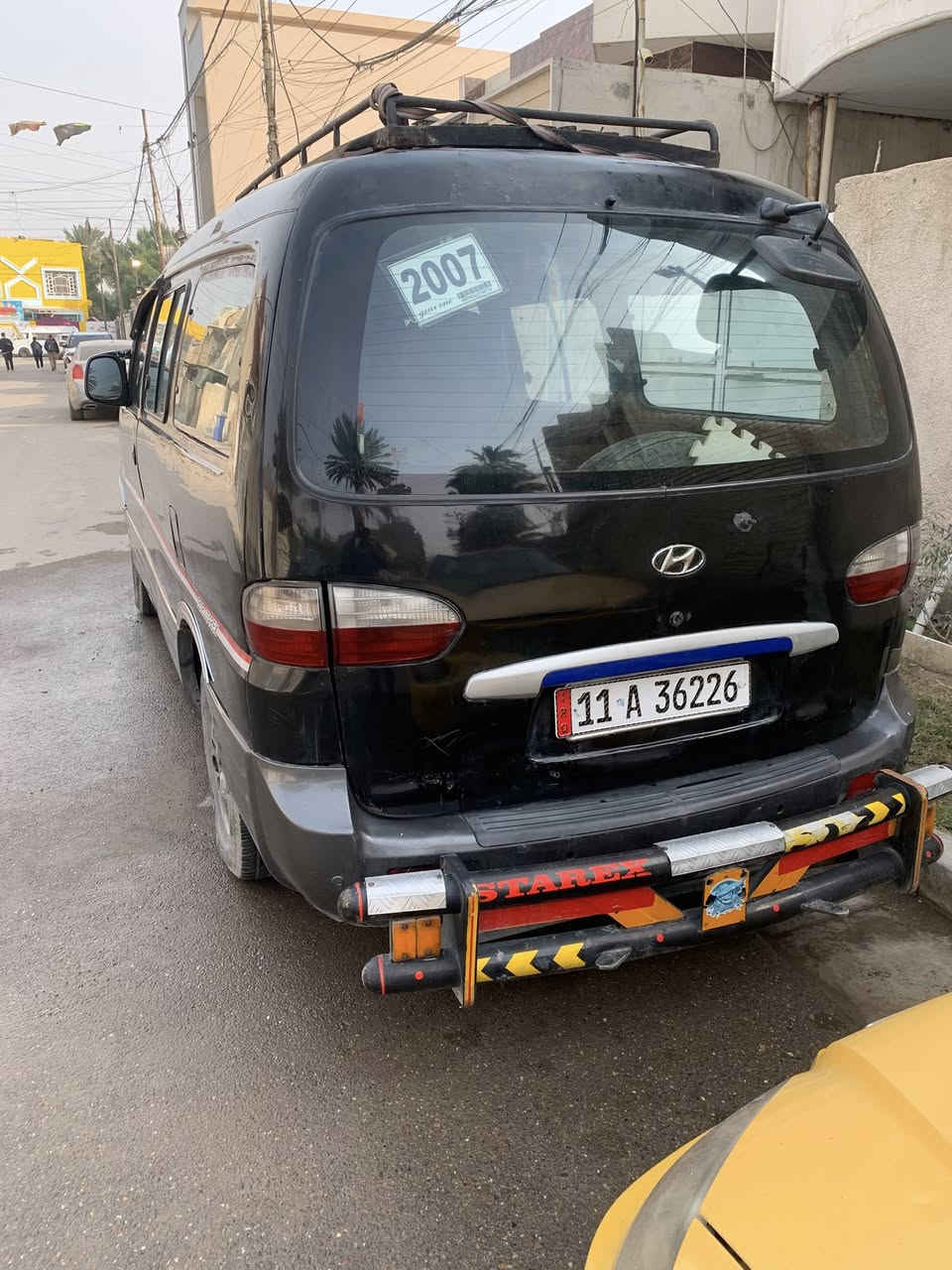 سلام عليكم ستاركس ٢٠٠٥ للبيع مكينه مفتوح كير عادي تبريد شغال كير مكينه كهربائيات  باتري تايرات تمام والباقي شوفه العين  سعر  ٧٢  بغداد باسمي مصفره من كل شي يحب تفاصيل اكثر هذا رقمي ***********بي وتساب   وتحياتي للجميع
