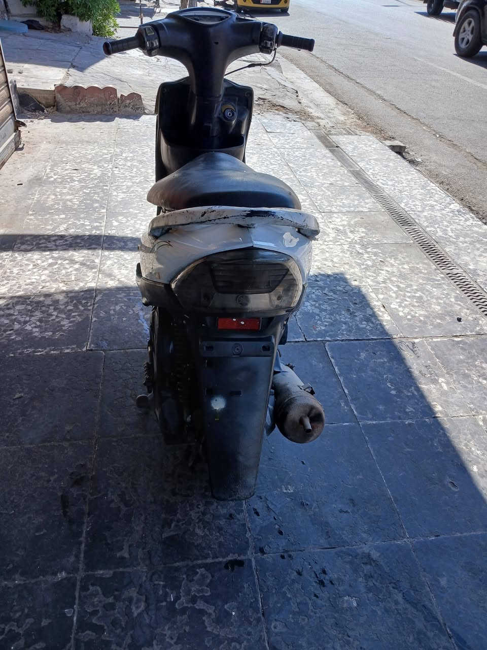 سلام عليكم ماكس عدله للبيع كامل دراجه كله شغل نقص دشبول وكفر مال باتري سعر ٥٠٠ وبيه مجال بصيط عنوان بغداد شعب ***********
