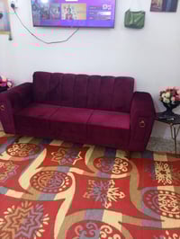 تخم • ١٠ مقاعد • طبلات