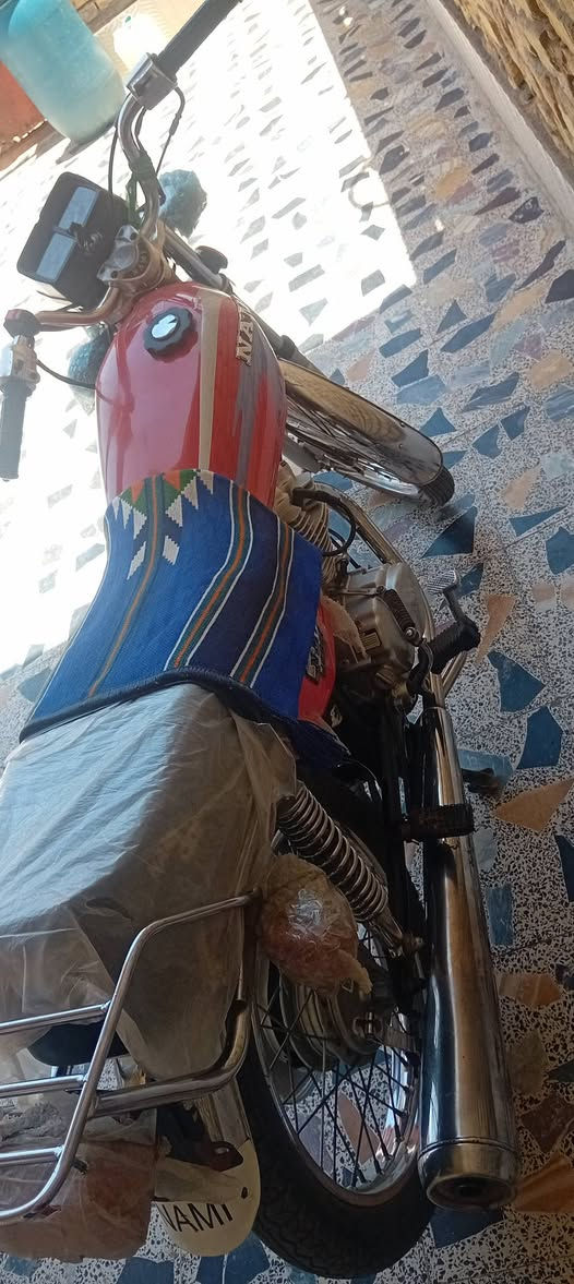 سلام عليكم دراجة ايراني شلامجه باب اول اوراق اصولي وكيله سيد خلدون موديل 2023  هاذ رقي ***********
