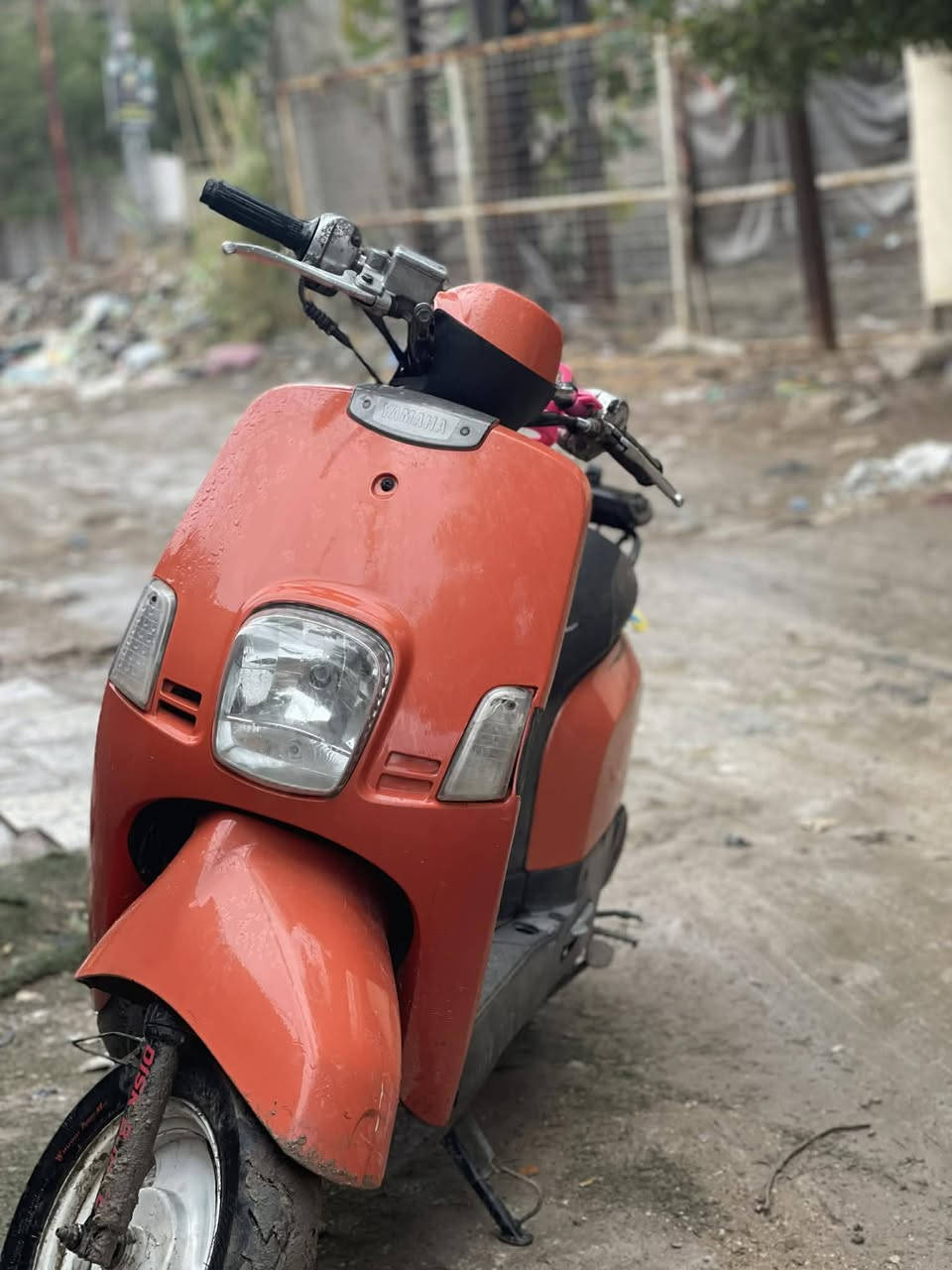 السلام عليكم دراجه ماكس بولس نضيفه دراجه لون مشمشي كهربائيات كلها شغاله نقص بس سلف دراجه خير من الله مكينه مفتوحة شغل مضبوط ما تسمع صوت الها لانضوح ولا تبخير ولا تنقيص السعر 575 وبيها مجال شي قليل مكاني الدوره ابو دشير تواصل *********** واتساب
