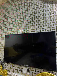 شاشه حجم 50 سعر 250 حله 07822999872