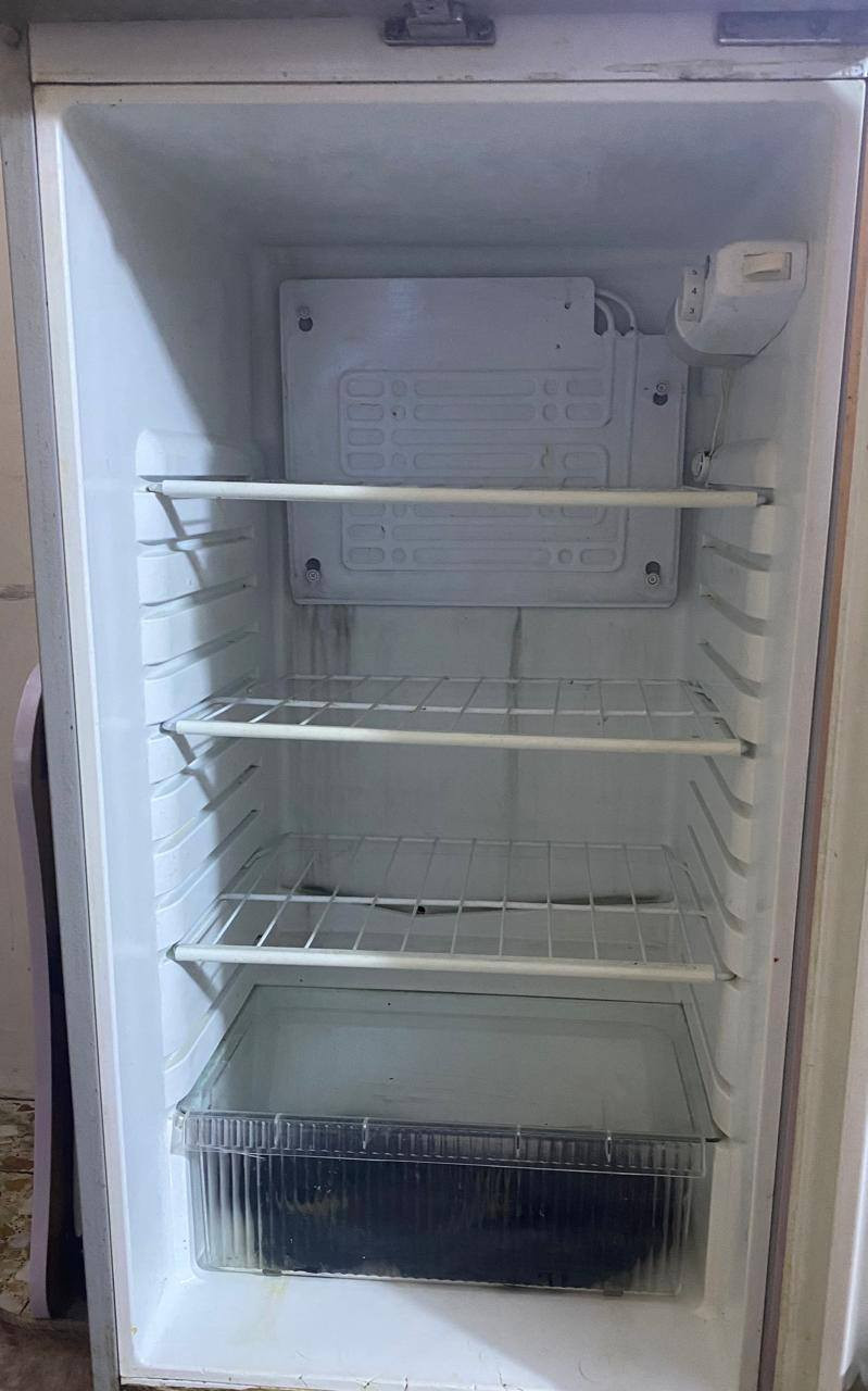 ثلاجه ١٠قدم.. مستعمله مداخله تصليح وتبريدهه ممتاز سعرهه ٢٥٠ وبيهه مجال العنوان بغداد


**إذا كنت صاحب هذا الإعلان وتريد حذفه لأي سبب، رجاءا أرسل رسالة إلى الدعم الفني**