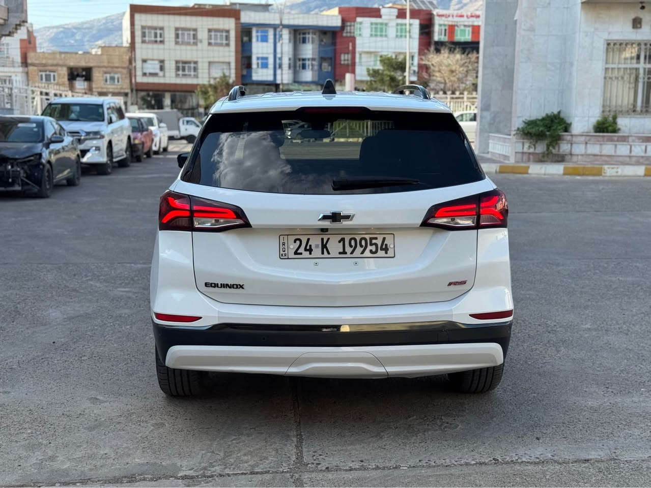 Chevorlet Equinox RS 2022
 
سيارة حادث بسيط بدون صبغ و ماشية قليل 
سيارة شرط بدون مصرف 💯
دينار ماتصرف عليه و نبيع شرط السونار "موثوقية بالبيع"

مواصفات RS فول فقط مو بانوراما
بصمة و خمس كاميرات و شغال و رادار امامي و خلفي و نقطة عمياء، ويل كروم و شاشة ايباد و كشنات كهربائي و هيتر،   حساس و مظام تراكشن و اوتو هولد .....

شبر باب و جملغ خلفي PDR بدون صبغ
ارباك بردة طاك و ٣٢ الف ميل ماشية
صور الحادث بالمنشور

كل شي بلادي شركة شرط
شرط التحويل و الغرامات

سعر 🔥 158 ورقة و مجال بسيط
مكان عقرة "ئاكرئ"
واتس اب و كورك ***********
0750-7739471 اكر, نينوى
