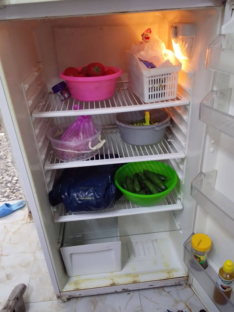 ثلاجه فزتل للبيع حجم كبير
مكاني بغداد السلاميات سعرها 125 بيها مجال قليل


**إذا كنت صاحب هذا الإعلان وتريد حذفه لأي سبب، رجاءا أرسل رسالة إلى الدعم الفني**