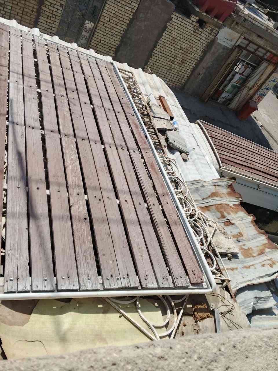 سلام عليكم للبيع  سيبانه تزريف نيسان عالية مكان بغداد سعر 125 بيه مجال ***********
