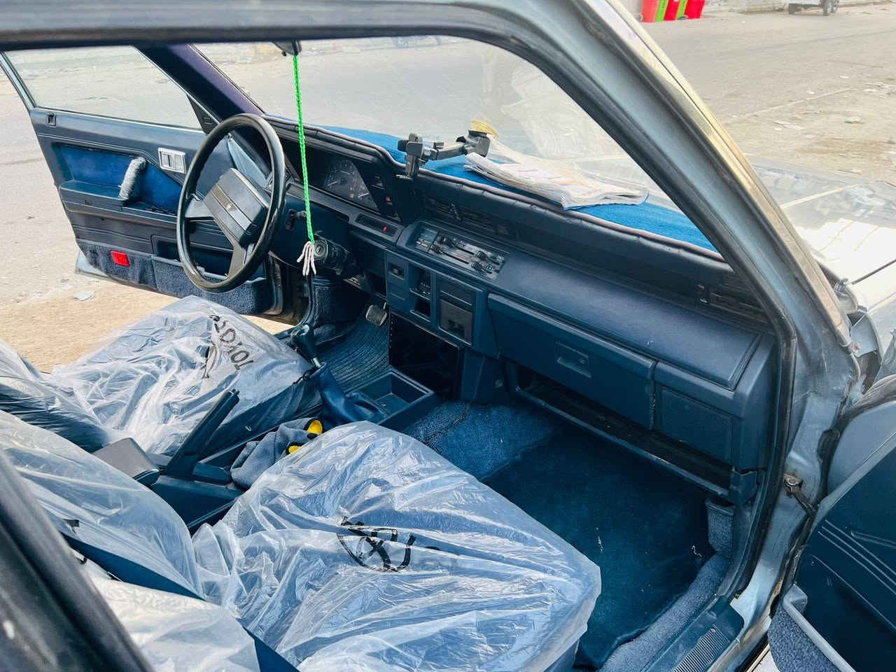 السلام عليكم سوبر مديل 85 كفاله عامة سياره جاهزه علئ وضع الشركه رقم نكليزي
تدفئه تبريد كله شغال
مكان السياره ذي قار
***********
