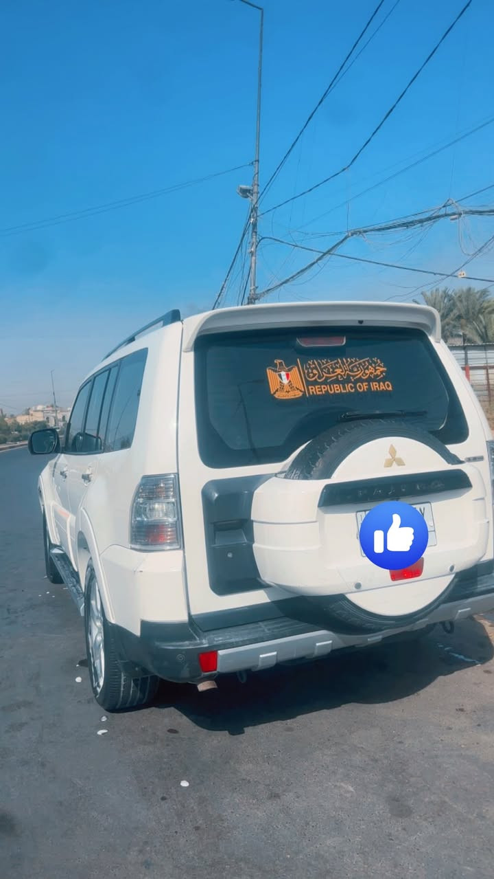 سلام عليكم 
باجيرو حبتور اعلى فئه 
رقم بغداد ب اسمي 
كير مكينه تبريد مكفولات 
مكينه 3800 جديده شادها 
سياره كامله منً كل نواحي 
بيها بارد شبر بجاملغ امامي فقط 
فتحهً كشنات تبريد تدفئه 
دبل سويج منضومه زنون شادها 600
شاشه جلد +ثلاجه 
سعر خاص 
***********
