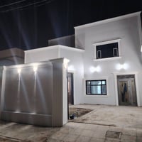 قرية الغدير • ٢٠٠م • درج مرمر