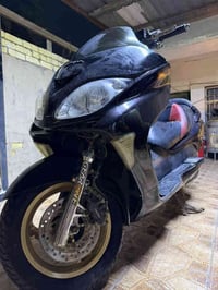 فورزه 7كير للبيع الدراجه نضيفه اكلجات جدد شادهن اصلي قايش جديد لايت زن...