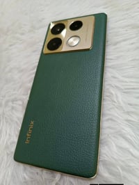 إنفينيكس نوت 40 برو 5G • ٢٥٦ جيجا • ١٢ رام