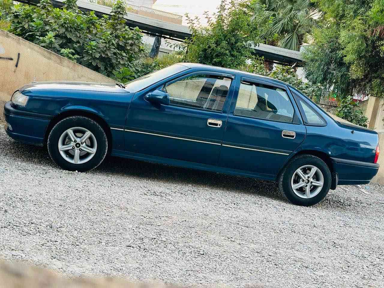 ئۆپڵ ڤیكترا مۆدیل ١٩٩١ گێڕ عادی سبوغ عامە بۆ جوانی سەنەوی  بەسەر چووە سەیارەكە جوانە*********** ئاسیا ***********لە تەق تەقە  یەك چاملغی دواوە گۆڕاوە أربيل, العراق
