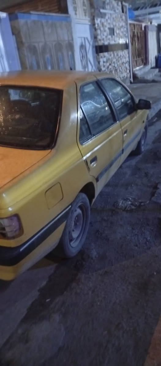 سلام عليكم بيجو اكد موديل 16بيه نواقص وبيه صخات وتجي وشوف السياره بسمي تحويل مباشر رقم تليفون *********** سعر 35وبيه مجال قليل مكاني الدوره ابو دشير
