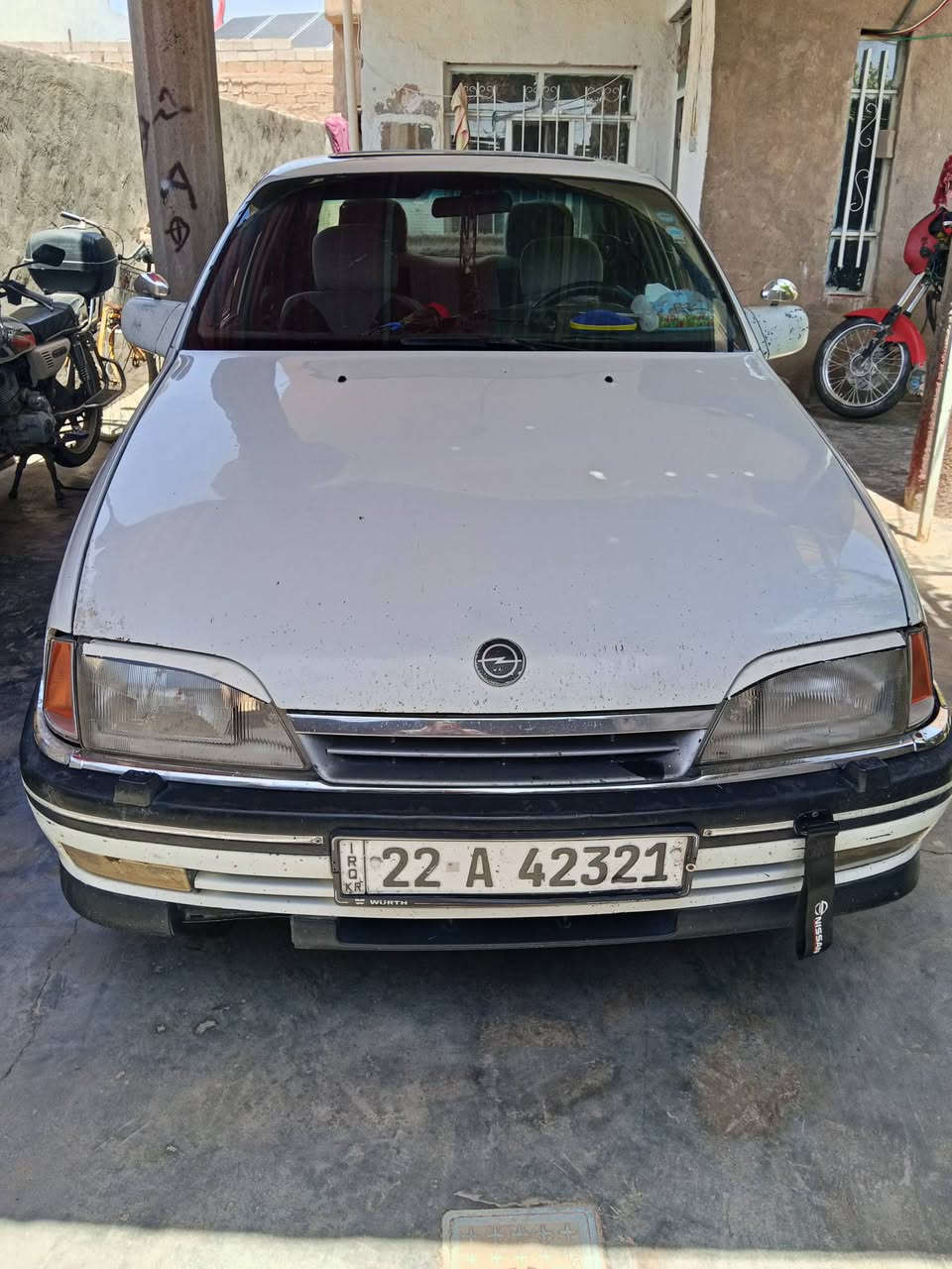 سلام عليكم اوبل اوميكا مديل 91 رقم اربيل رقم دولي جديد بس سنوية صاقطة سنتين شرط تحويل وغرامات سيارة كير شرط محرك بي تنقيص بس رنكات تريد رحمة الوالديكم المايشتري لايكسر بل سوك السوك كلشي بي سيارة مال بييت سيارة صبغ مامصبوغة عل بلادي جامللغ امامي بي شبر مكان صبغ الباقي شرط شركة مابيها صبغ حجم محرك 20 سعر 40 بي مجال شوية ***********

